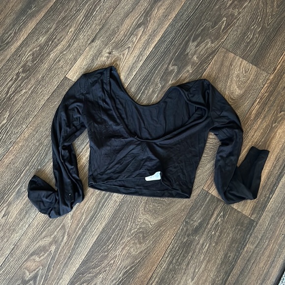 Free People Black Crop Top - Picture 2 of 4